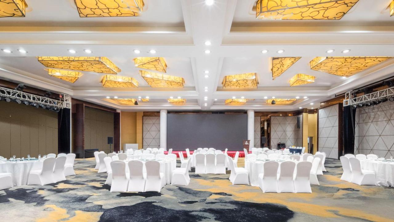 Holiday Inn Shijiazhuang Central By Ihg Eksteriør billede