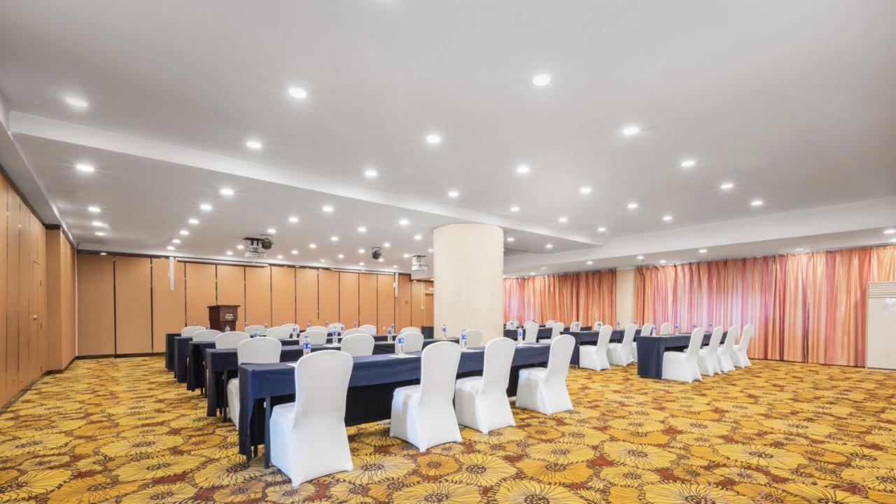 Holiday Inn Shijiazhuang Central By Ihg Eksteriør billede